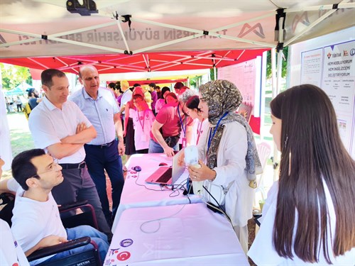 TARSUS TÜBİTAK BİLİM FUARLARI FESTİVALİ, TARSUS KAYMAKAMI MEHMET ALİ AKYÜZ, KATILIMIYLA AÇILDI